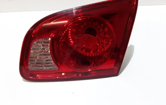 Hyundai Santa Fe Tailgate rear/tail lights 924062B000