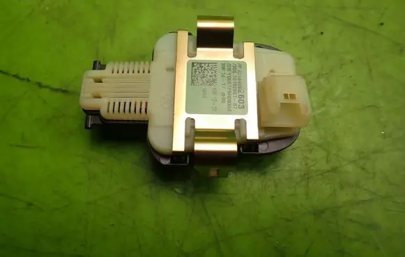 Infiniti Q30 Rain sensor A2469002603