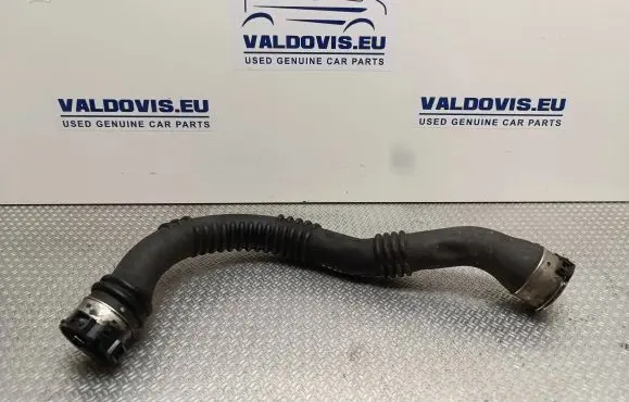 Opel Vivaro Intercooler hose/pipe 144606126R 93867727