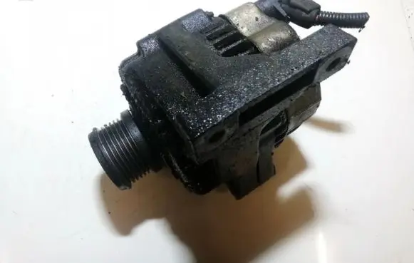 Volvo S40, V40 Generator/alternator 9472908 TN1022110500