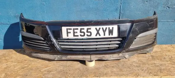 Opel Astra H Front bumper 24460258