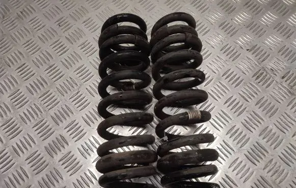BMW M4 F82 F83 Rear coil spring