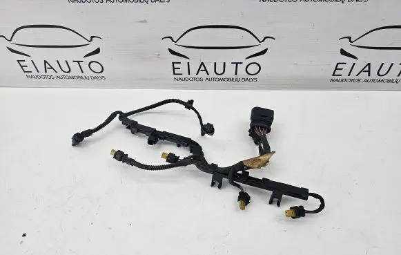 Volkswagen PASSAT CC Fuel injector wires 06J971082E 06J971082DE