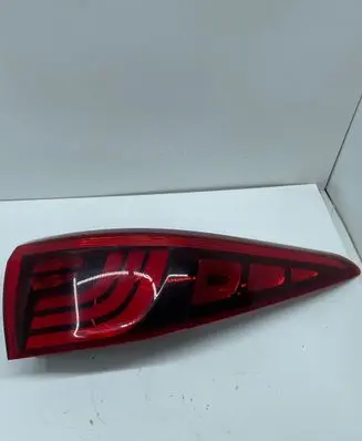 KIA Sportage Rear/tail lights 92402F11