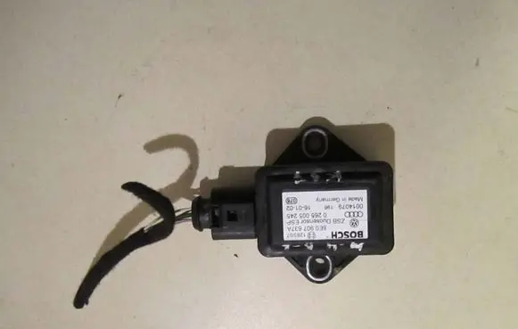Audi A4 S4 B6 8E 8H ESP acceleration yaw rate sensor 8E0907637A 0265005245