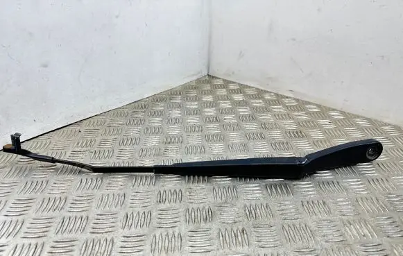 BMW X3 F25 Front wiper blade arm 7213272