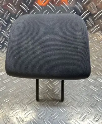 Peugeot 208 I Rear seat headrest 