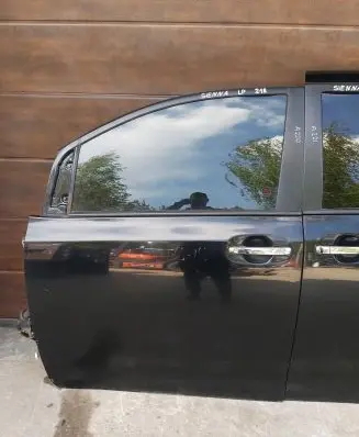 Toyota Sienna XL30 III Front door SIENNADRZWIA220