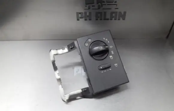 Mercedes-Benz Vito Viano W639 Light switch A6395450204