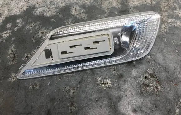 Mini Clubman F54 Front fender indicator light 