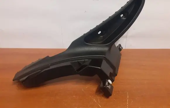 BMW X6 E71 (C) pillar trim 9123330 108595