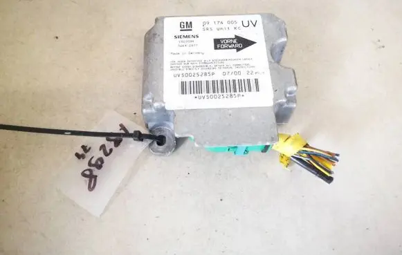 Opel Zafira A Airbag control unit/module 09174005uv 5wk42877