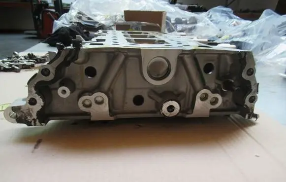 Ford Focus Engine head HX7G6090AET