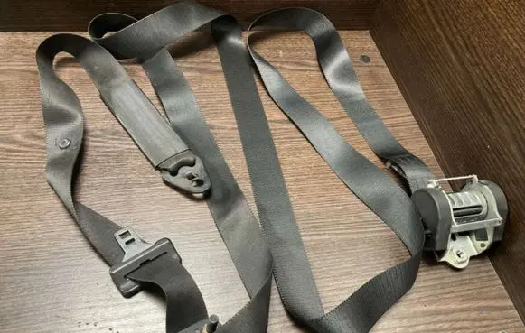 Ford Transit Front seatbelt 560053152