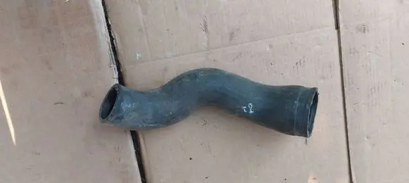 Volvo V70 Intercooler hose/pipe