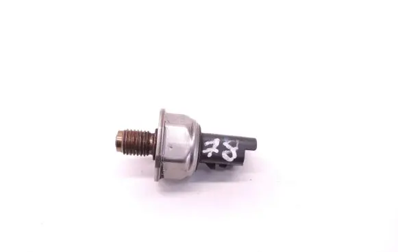 Volvo V50 Fuel pressure sensor 9658227880 D78