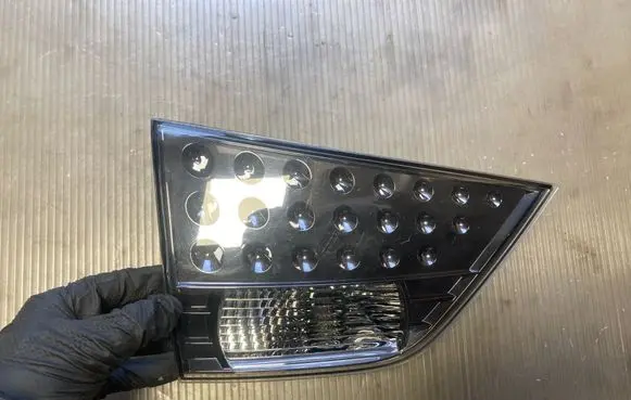 Mitsubishi Outlander Tailgate rear/tail lights 1146356L 1784 A046017