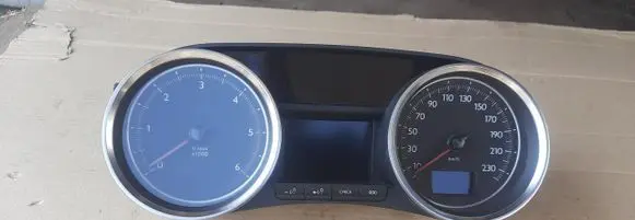 Peugeot 508 Speedometer (instrument cluster) 9800420680