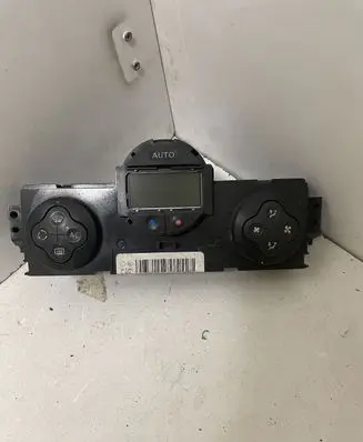 Renault Scenic II - Grand scenic II Climate control unit 8200501465