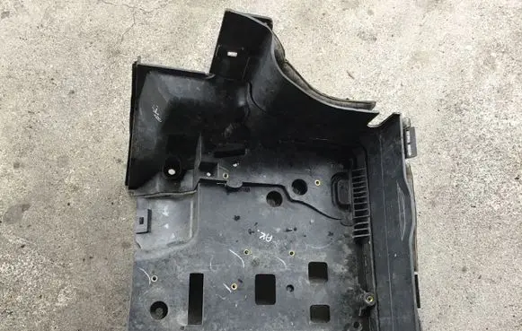 Land Rover Range Rover Sport L320 Battery tray 8H2218N378AB AH22184880AA