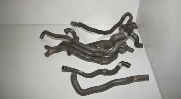 BMW 5 F10 F11 Engine coolant pipe/hose 7580957 9319192 6788819