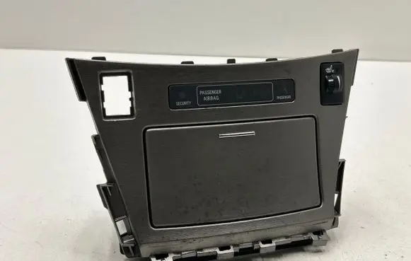 Toyota Avensis T270 Car ashtray 8395005010