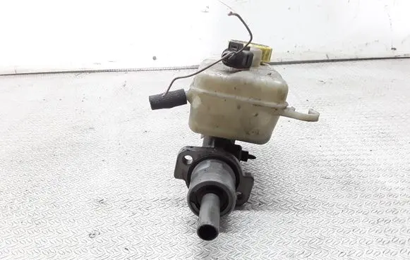 Volkswagen Polo Master brake cylinder