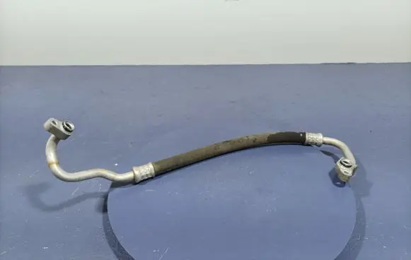 Toyota Urban Cruiser (XP110) Air conditioning (A/C) pipe/hose