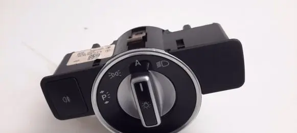 Mercedes-Benz C W204 Light switch A2129056800