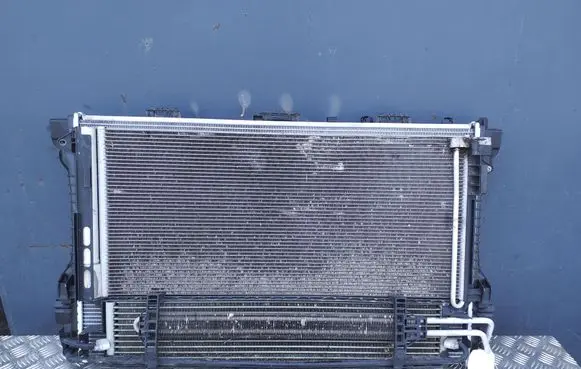 Porsche Panamera (970) Radiator set 97010606106 97062403703 97057311100