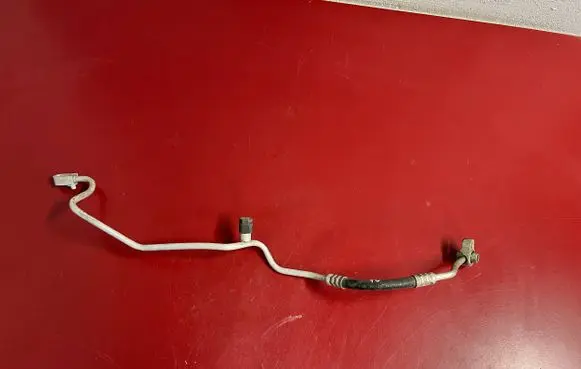 Chrysler Town & Country V Air conditioning (A/C) pipe/hose