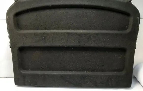 Parcel shelf