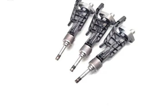 Mini One - Cooper F56 F55 Fuel injectors set 0261500437