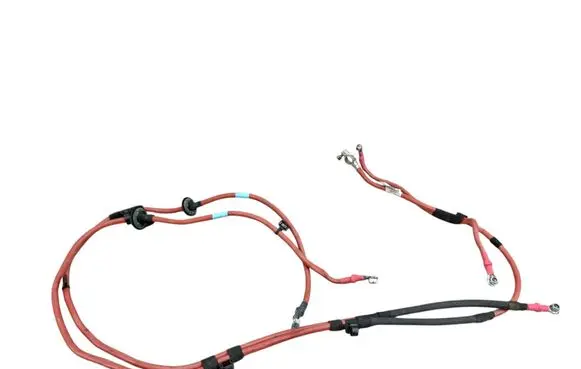 Mercedes-Benz GLA W156 X156 Positive cable (battery) 13841710 Z78811710