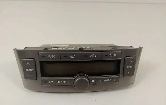 Toyota Avensis T250 Climate control unit 5590205050H 7G0228B 5590005250