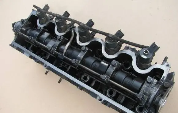 Lancia Kappa Engine head 46437268 0445110002