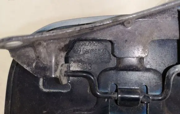 Audi A6 S6 C5 4B Fuel tank cap 4B0010149B