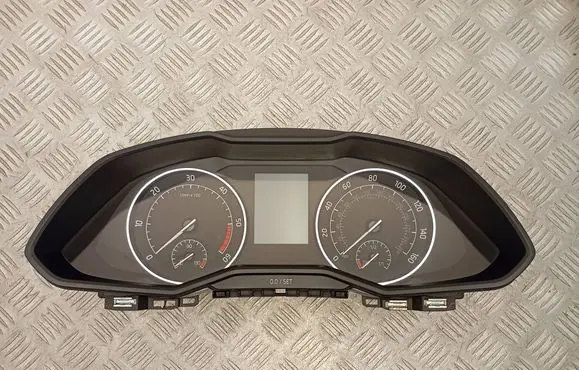 Speedometer (instrument cluster)