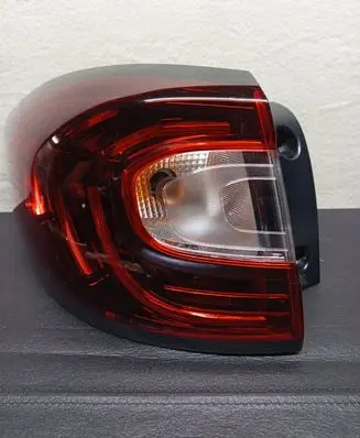Renault Captur Rear/tail lights 