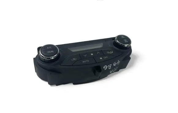 Toyota Yaris Interior fan control switch 559000D360