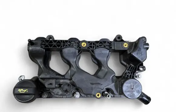 Opel Astra L Rocker cam cover P1001845
