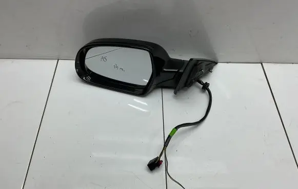 Front door electric wing mirror