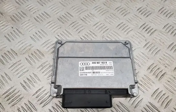 Audi A6 S6 C7 4G Transfer box differential control unit 4H0907163B