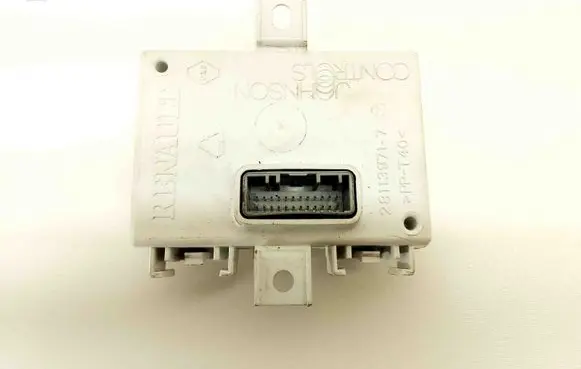 Renault Megane III GPS navigation control unit/module 281139717 280380655R