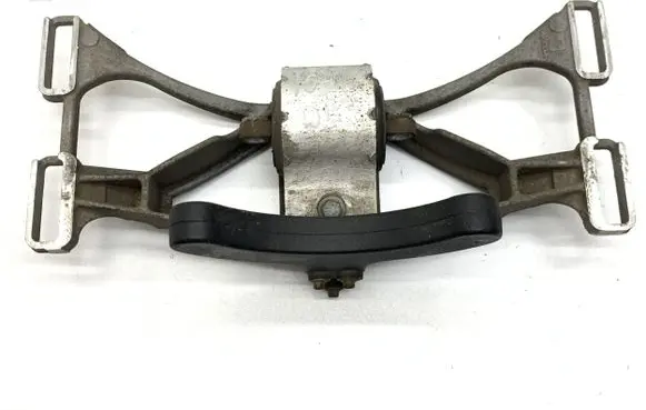 Jaguar XJ X350 Gearbox mounting bracket 2W936A026A 2R835060AG