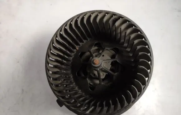 Volkswagen Jetta IV Heater fan/blower 3C0907521 1K1820015C