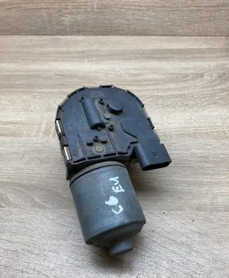 Audi A6 S6 C6 4F Wiper motor 4F1955119C 0390241651