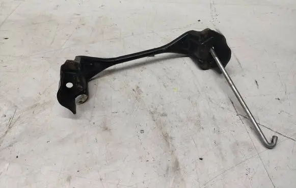 Nissan Qashqai Battery bracket