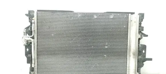 Volvo V40 Cross country Radiator set 31293689 31368504 31686809