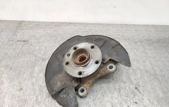 Volkswagen Transporter - Caravelle T5 Front wheel hub spindle knuckle